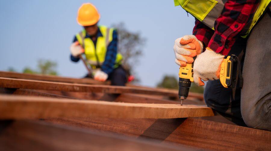 Professional residential roofers in South Whitley, IN